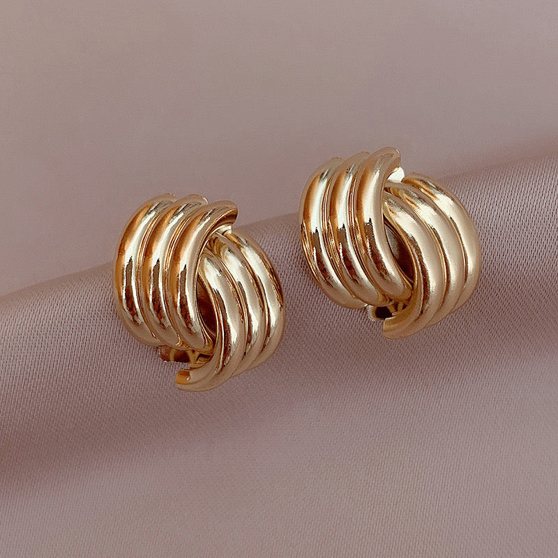 The Amara Studs